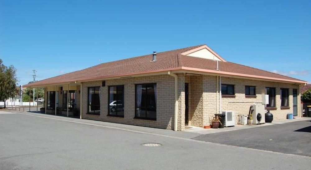 Seasonal South Motel & Function Centre 울버스톤 외부 사진