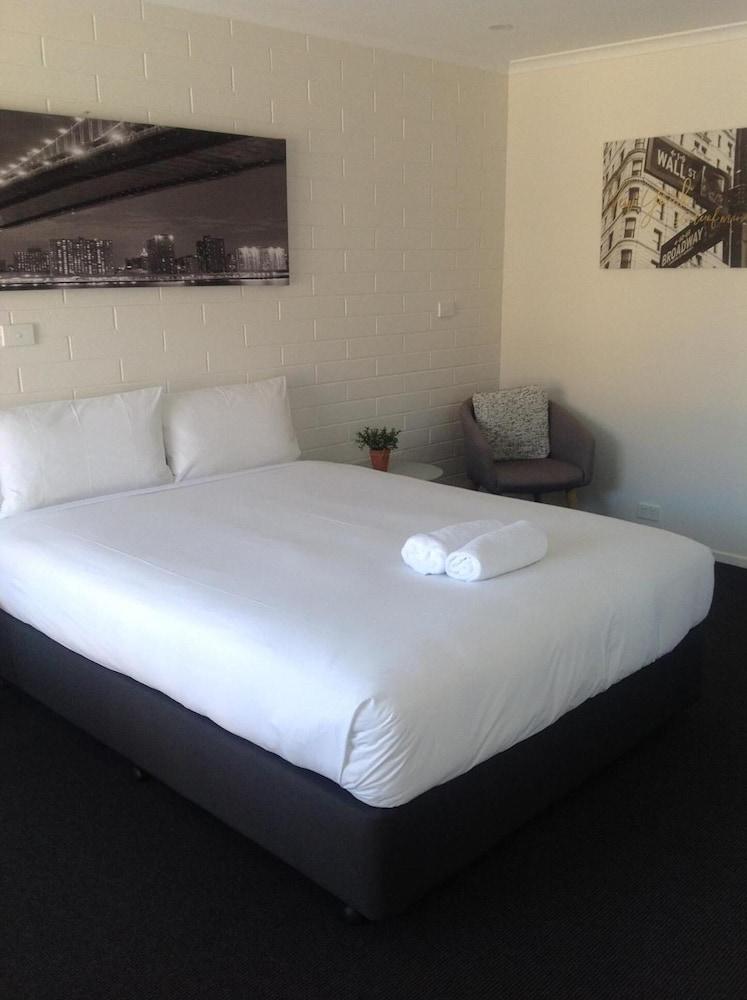 Seasonal South Motel & Function Centre 울버스톤 외부 사진
